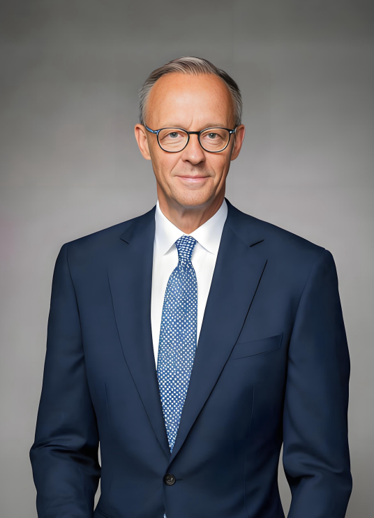 德国总理坦言中国已成世界强国 西方媒体为何仍在选择性失明？