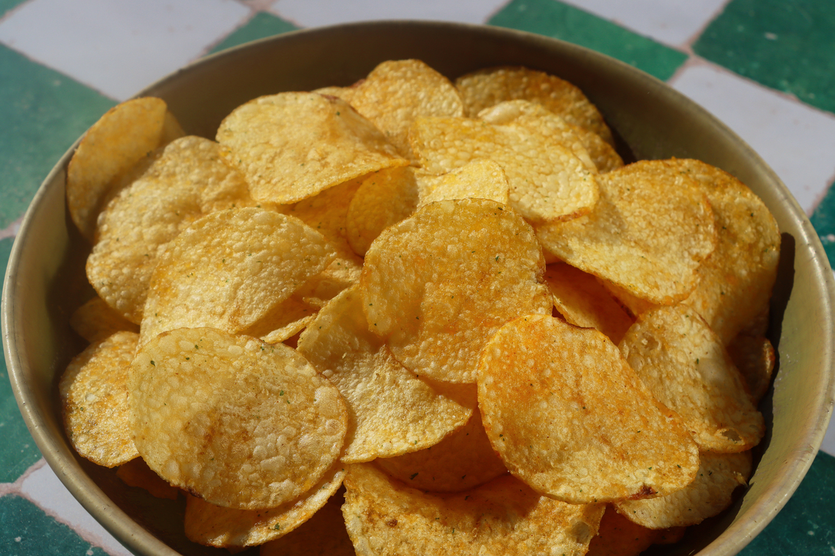 自制薯片全攻略：从切片到酥脆，健康零食在家轻松做